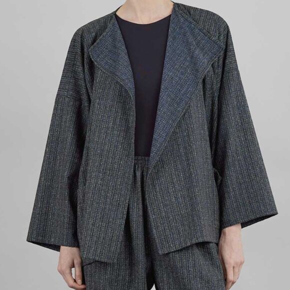 Stunning Eskandar wool/silk blend Boucle jacket-Size 10/12 - Picture 1 of 15